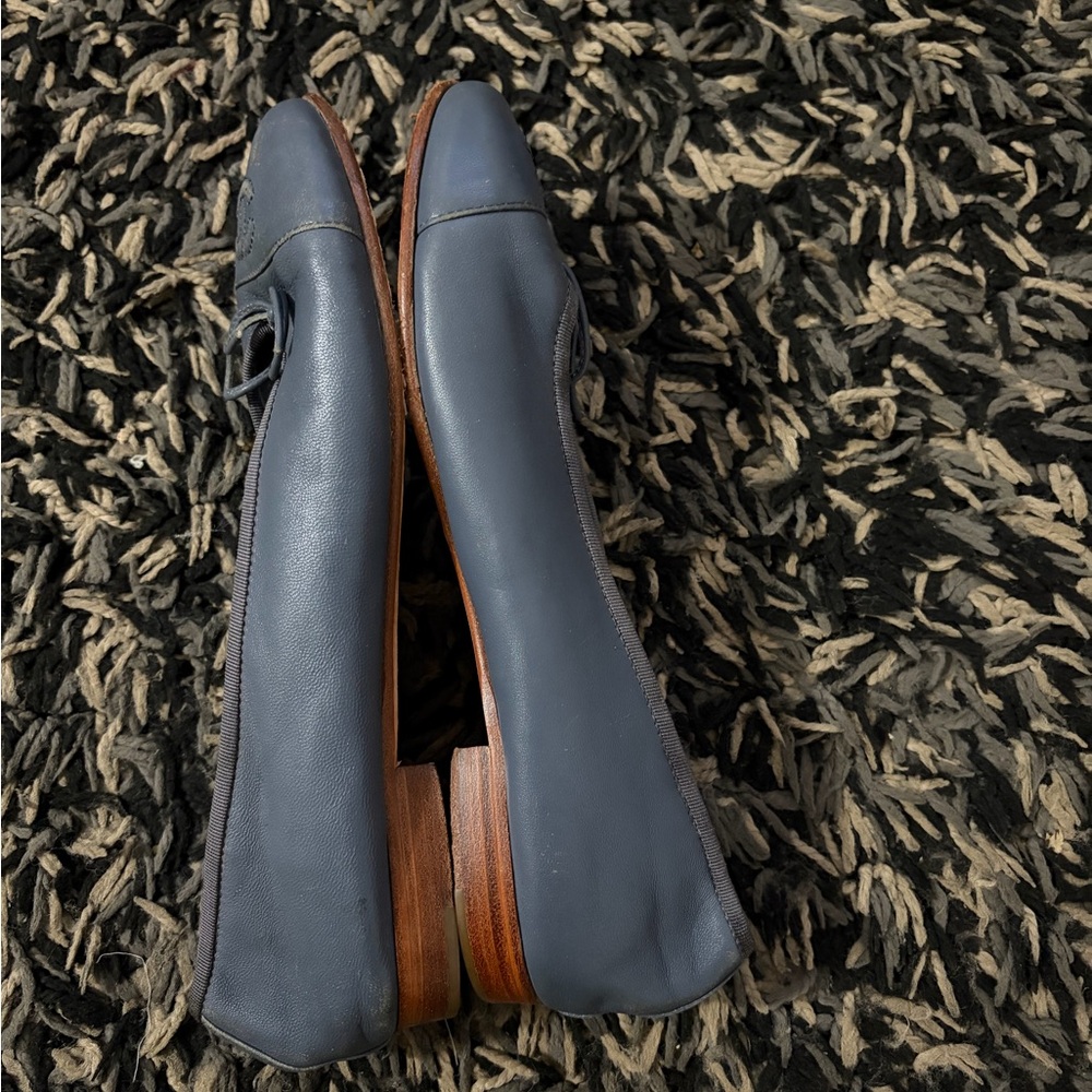 Authentic CHANEL Ballet Flats Blue Lambskin CC Logo Ballerina Shoes size 37 us 7 - Picture 8 of 10